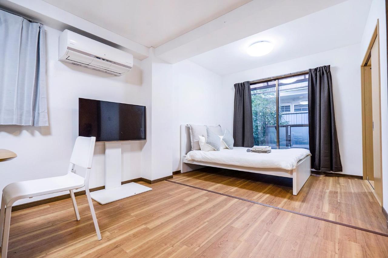 10Ppl Shinjuku Gyoen丶 National Garden丶 Kabukicho丶 Shinjuku Station丶 Golden Gai丶 Tokyo Metropolitan Government Building Eow4 Apartment Bagian luar foto